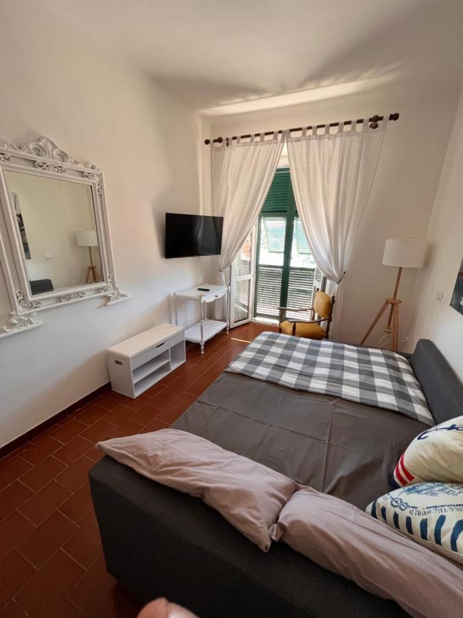 Casa Le Grazie Apartment Ле Грацие Екстериор снимка